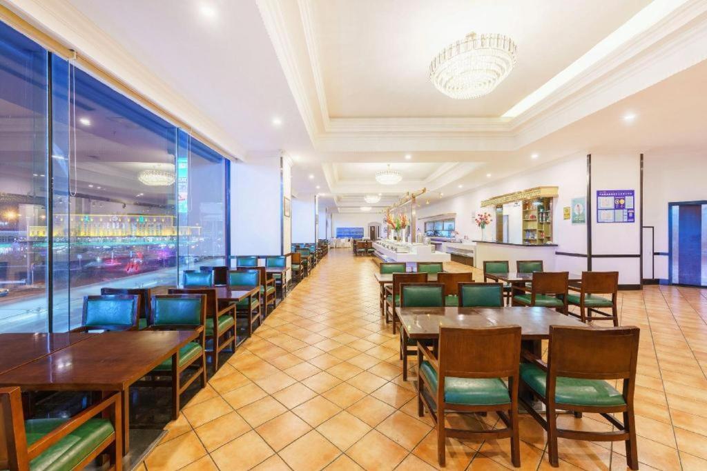 Dalian Grand Continent International Hotel Extérieur photo