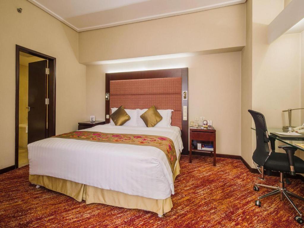 Dalian Grand Continent International Hotel Extérieur photo